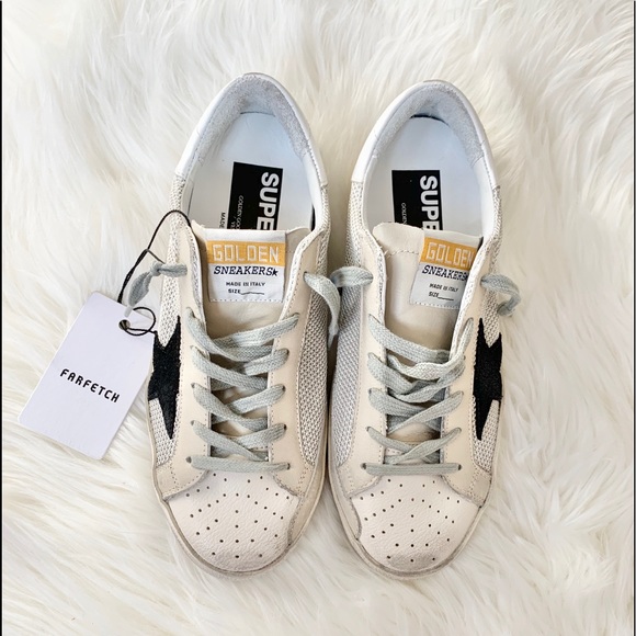 Golden Goose Superstar Sneaker - Picture 2 of 7